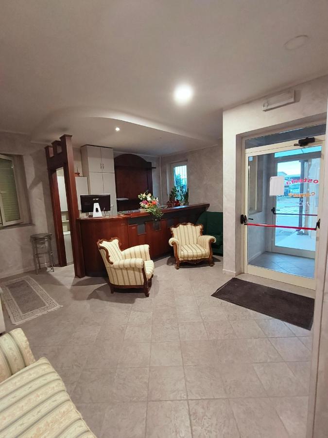 Affittacamere Dolce Sogno Cherasco Exterior photo